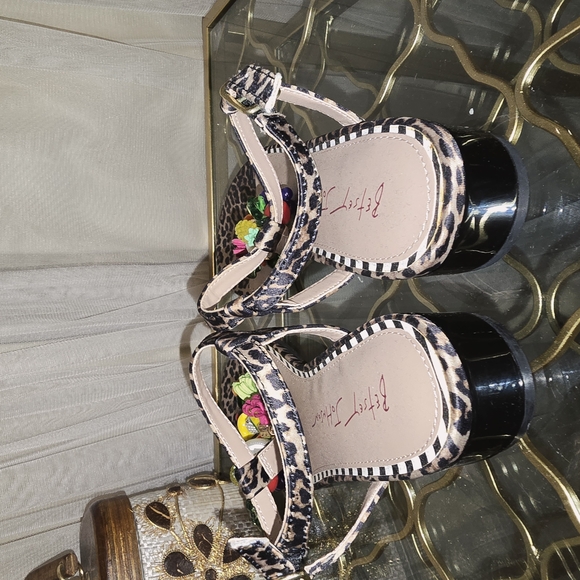 Betsey Johnson Leopard Print Women's Sandals with Fun Fruit Accents - Picture 5 of 7